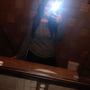 Meet your Posher, Esmeralda